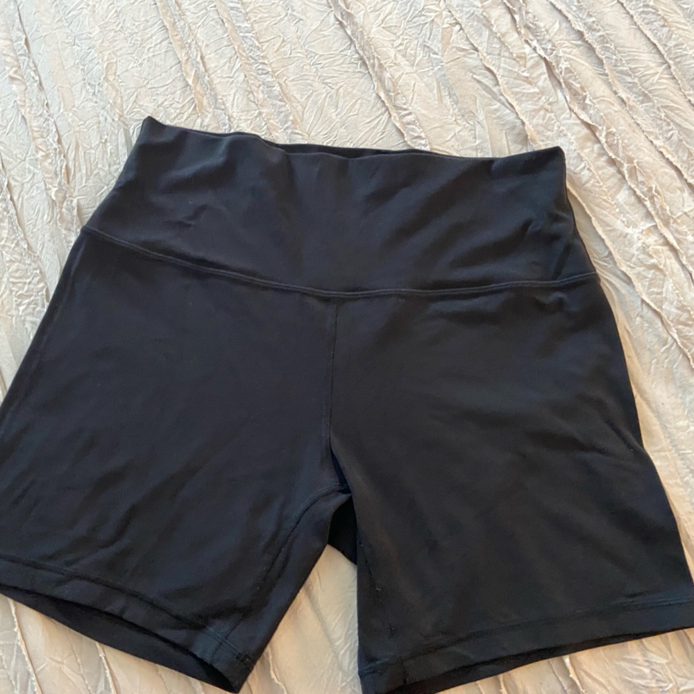 Lululemon align shorts- size 12